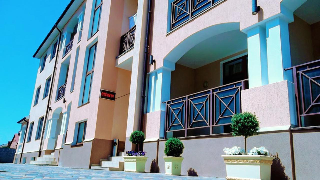 Hotel Aquarius Čornomors'k Esterno foto