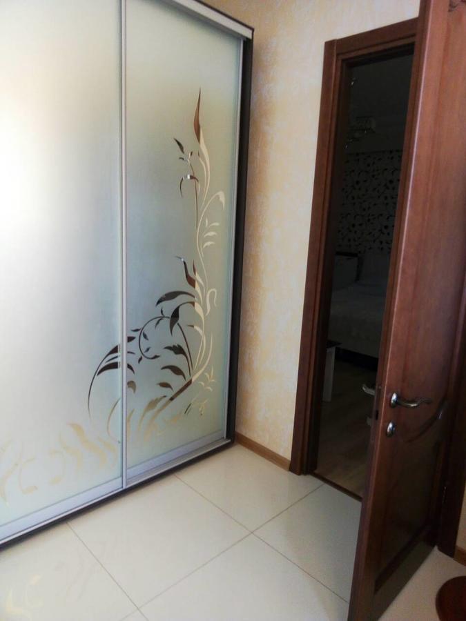Hotel Aquarius Čornomors'k Esterno foto